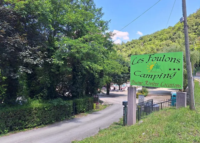 Camping Avec Piscine Et Riviere A Tournon Sur Rhone Ardeche