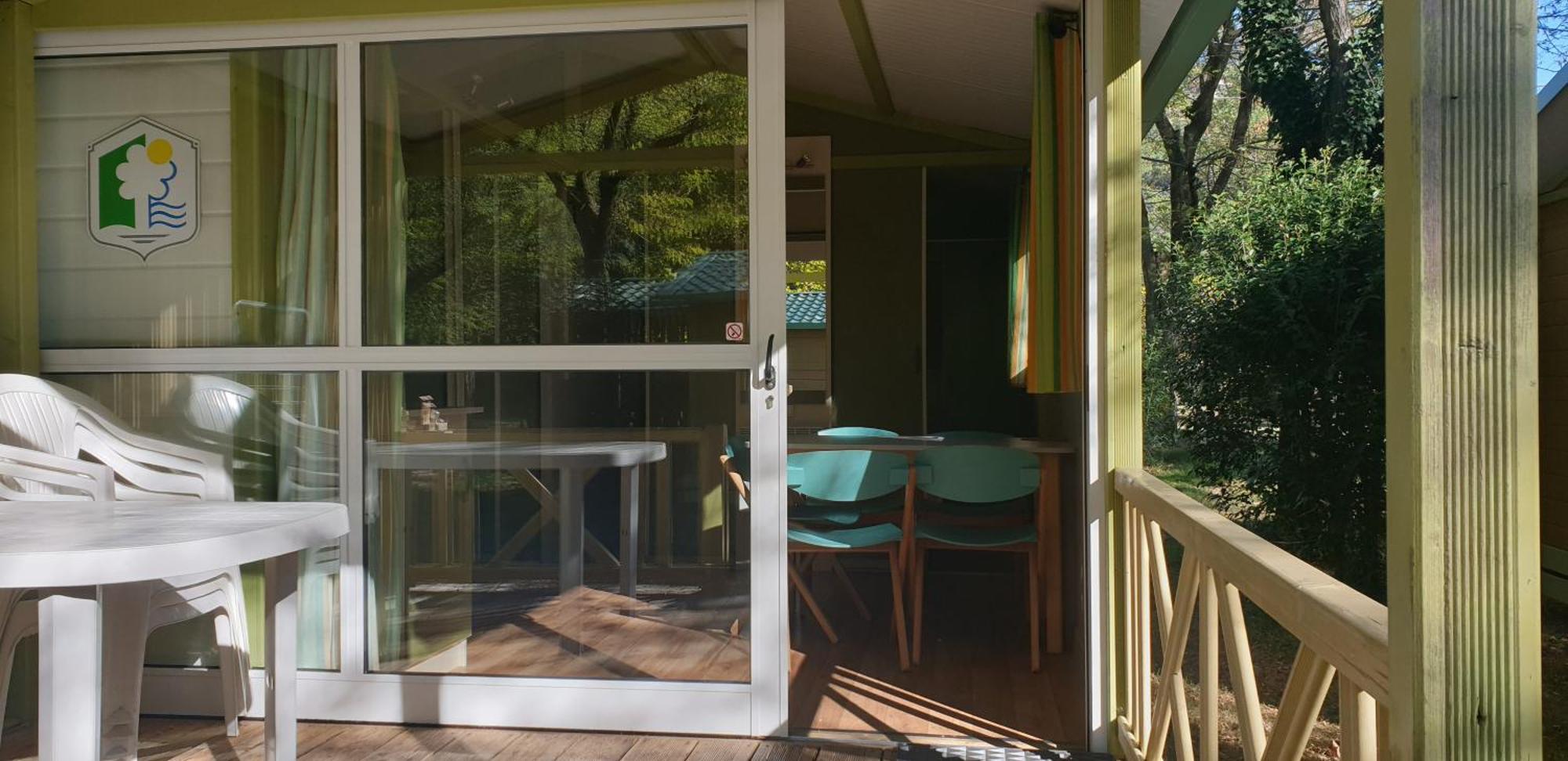 Avec Piscine Et Riviere A Sur Rhone Ardeche Campingplatz *
