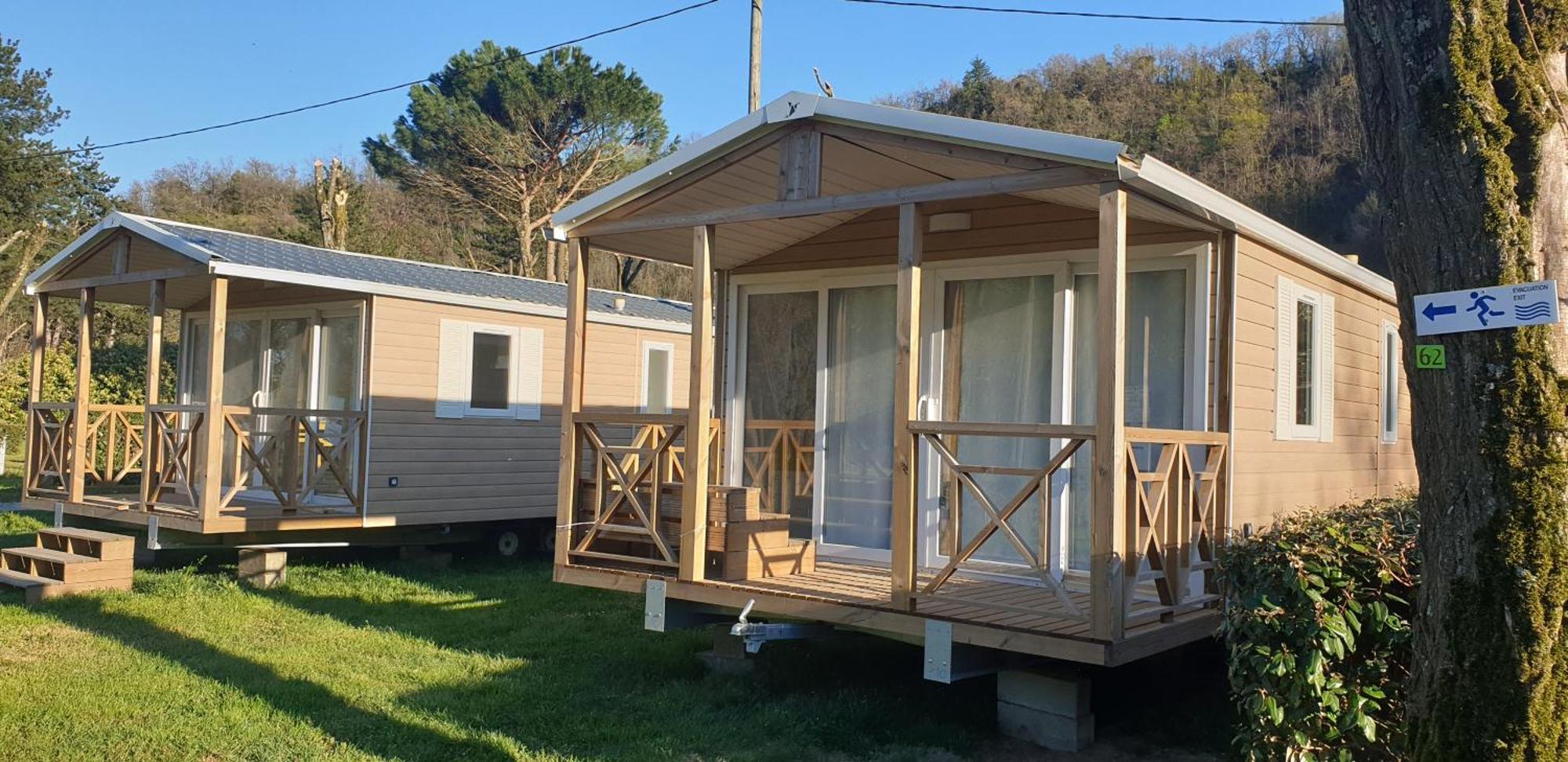 Camping Avec Piscine Et Riviere A Sur Rhone Ardeche 