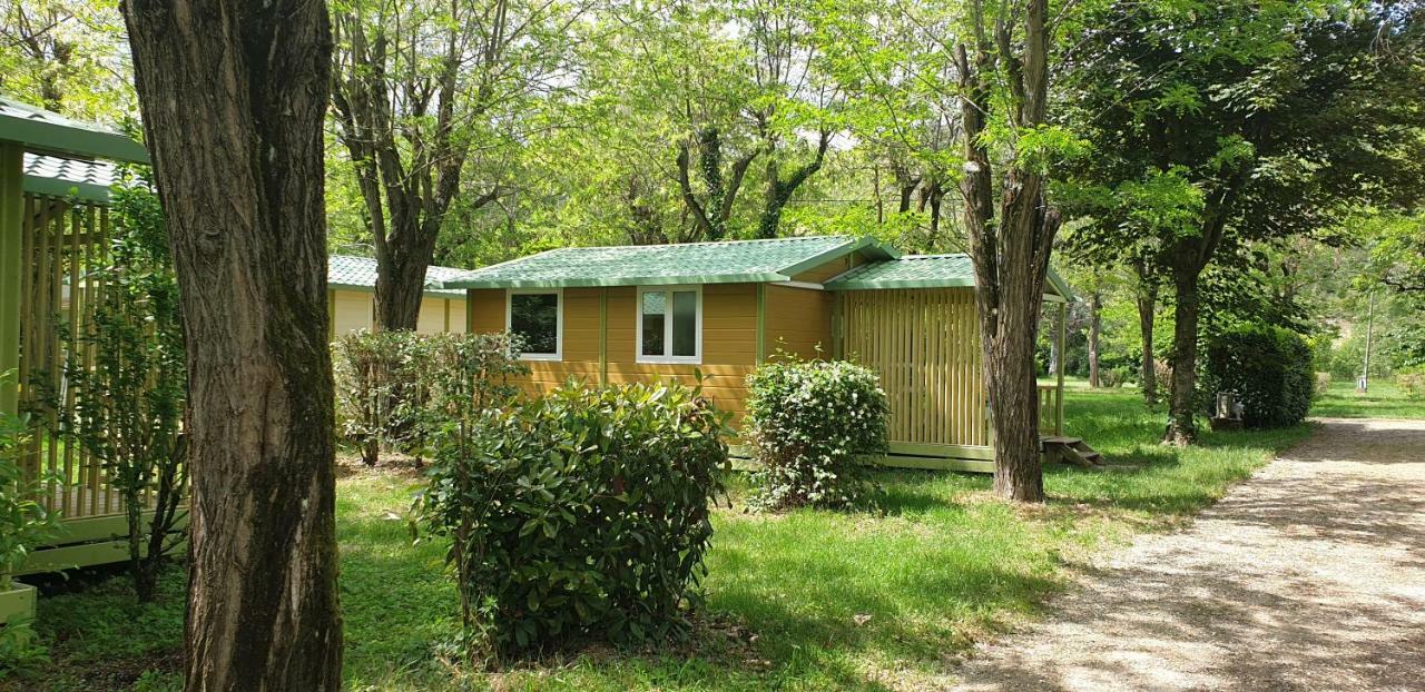 Avec Piscine Et Riviere A Sur Rhone Ardeche Campingplatz Tournon-sur-Rhone